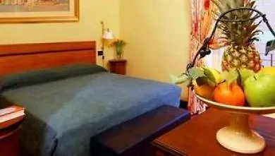 Hotel Relais 6 Via Tolmino Rome