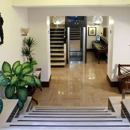 Relais 6 Via Tolmino Hotel