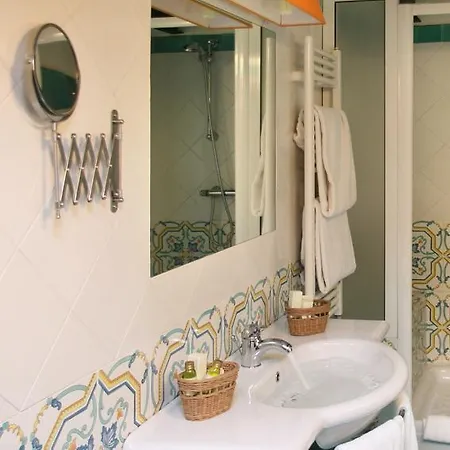 Relais 6 Via Tolmino Roma