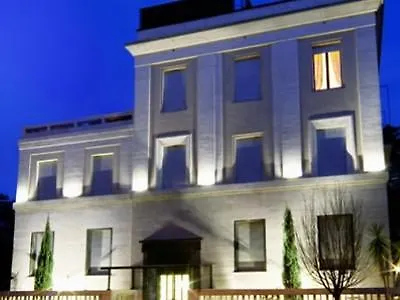 Relais 6 Via Tolmino 4* Roma