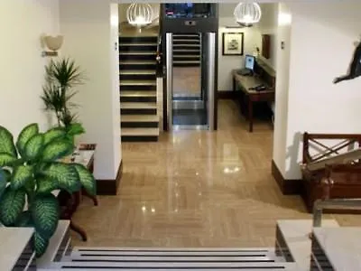 Relais 6 Via Tolmino Hotel
