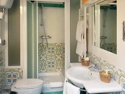 Relais 6 Via Tolmino 4* Rome