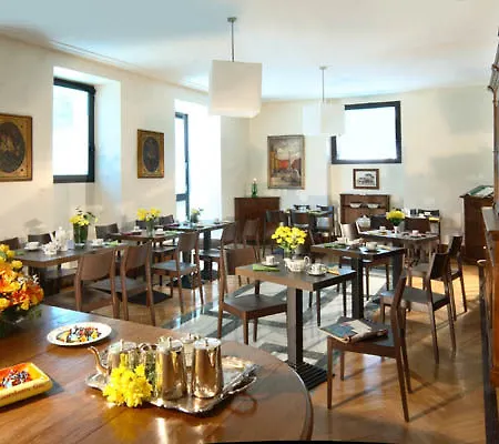 호텔 Relais 6 Via Tolmino 4*